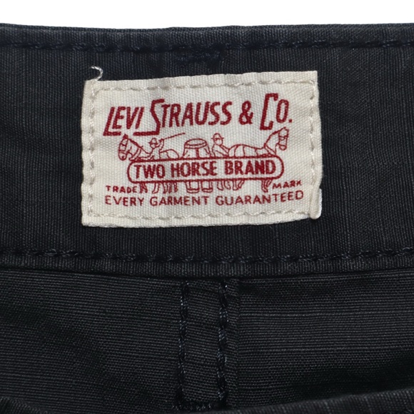 Levi's Cargo Shorts Men’s 44 Dark Gray Carrier Cargo Shorts - Picture 6 of 13